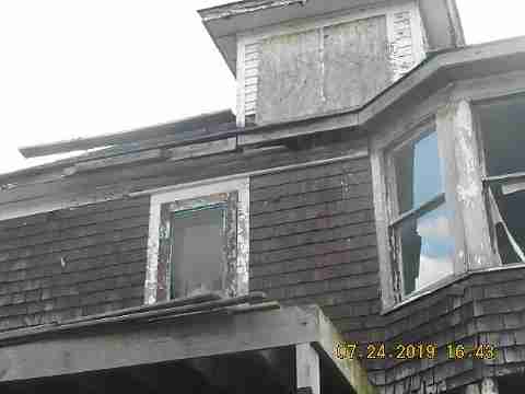 6045 Larkins (6)_m.jpg